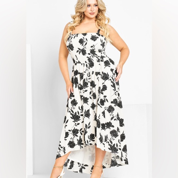 City Chic Dresses & Skirts - City chic Dalary maxi black/ ivory 18W runs big new in package